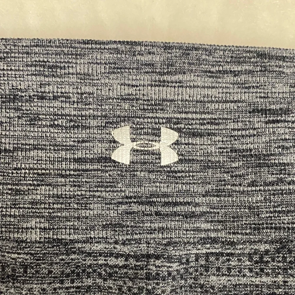 Under Armour form fitting